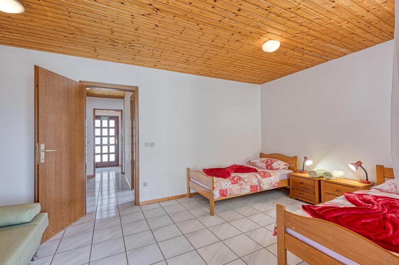 Apartments Kiki Spada Porec Luaran gambar