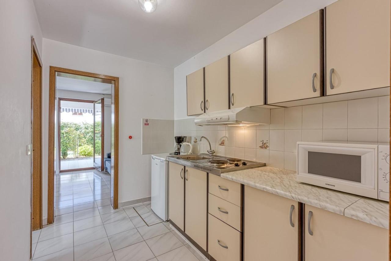Apartments Kiki Spada Porec Luaran gambar