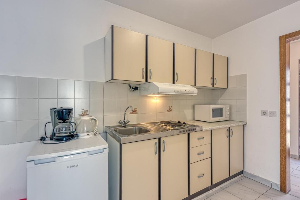 Apartments Kiki Spada Porec Luaran gambar