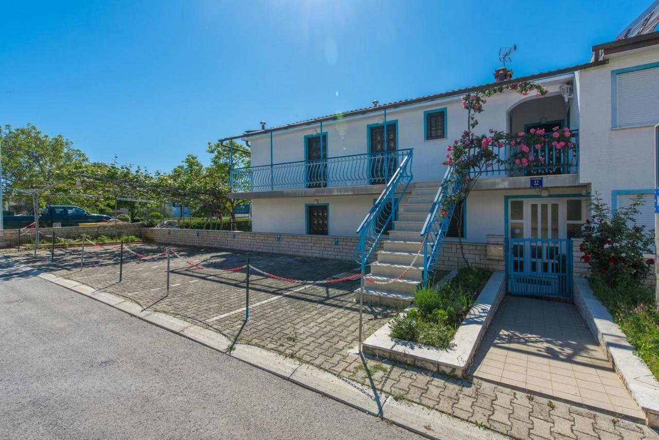 Apartments Kiki Spada Porec Bilik gambar